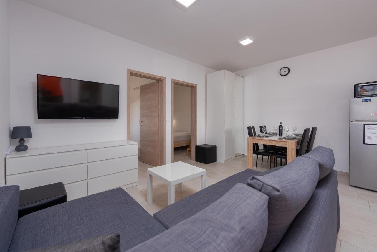 Apartments Kiara & Lukas Vir Exteriér fotografie